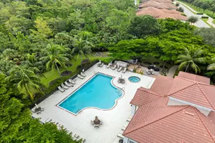 7813 Hawthorne Dr, Naples, FL 34113 - Photo 41