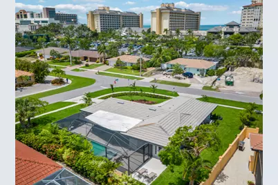 291 W Flamingo Circle, Marco Island, FL 34145 - Photo 23