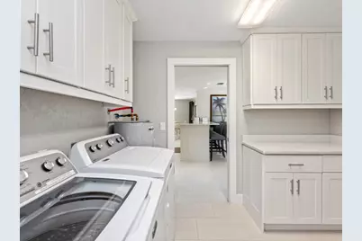 291 W Flamingo Circle, Marco Island, FL 34145 - Photo 17