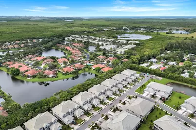 280 Indies Drive E, Naples, FL 34114 - Photo 43