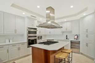 970 Cape Marco, Marco Island, FL 34145 - Photo 23