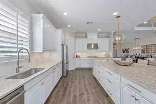 3317 Belon Ln, Naples, FL 34114 - Photo 7