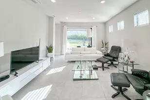 2244 Yellowfin Cir, Naples, FL 34114 - Photo 5