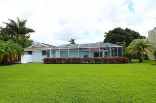 178 Torrey Pines, Naples, FL 34113 - Photo 5