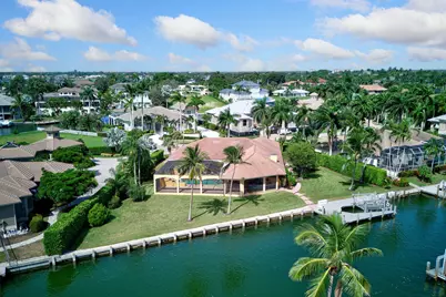 1639 McIlvaine Court, Marco Island, FL 34145 - Photo 3