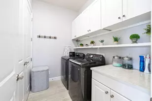 8936 St Lucia Dr, Naples, FL 34114 - Photo 15