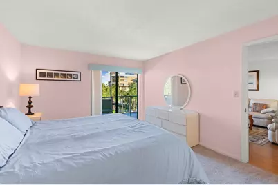 1041 Swallow Avenue #303, Marco Island, FL 34145 - Photo 13