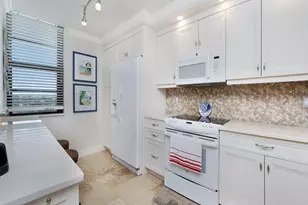 380 Seaview Ct, Marco Island, FL 34145 - Photo 5