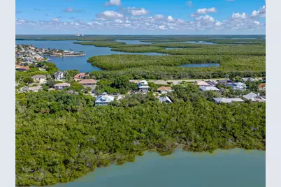 1989 Sheffield Avenue #5, Marco Island, FL 34145 - Photo 5