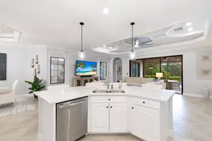 2862 Aviamar Cir, Naples, FL 34114 - Photo 13