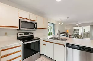 2189 San Marco Rd, Marco Island, FL 34145 - Photo 11