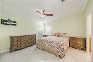 32 Sonderhen Dr, Naples, FL 34114 - Photo 11