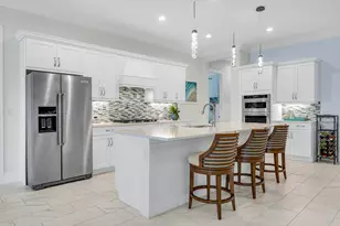 14386 Laguna Spgs Ln, Naples, FL 34114 - Photo 17