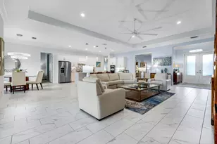 14386 Laguna Spgs Ln, Naples, FL 34114 - Photo 13