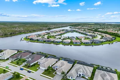 14386 Laguna Springs Lane, Naples, FL 34114 - Photo 3