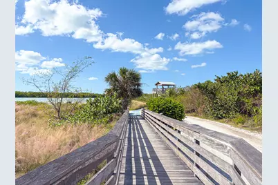 560 Century Drive, Marco Island, FL 34145 - Photo 23