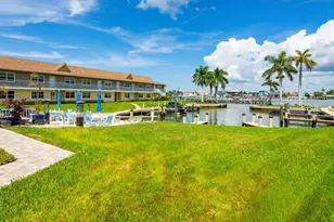 850 Palm St, Marco Island, FL 34145 - Photo 23