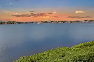 1302 Chesapeake Ave, Naples, FL 34102 - Photo 27