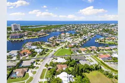 370 Kendall Drive, Marco Island, FL 34145 - Photo 35