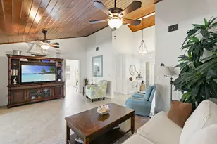 370 Kendall Dr, Marco Island, FL 34145 - Photo 3
