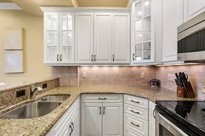 180 Seaview Court #105, Marco Island, FL 34145 - Photo 7