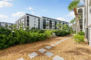 1031 Anglers Cove, Marco Island, FL 34145 - Photo 19