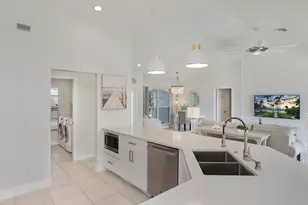 129 Leeward Ct, Marco Island, FL 34145 - Photo 35