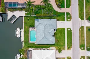 129 Leeward Ct, Marco Island, FL 34145 - Photo 45