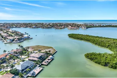 650 Rockport Court, Marco Island, FL 34145 - Photo 41