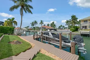 1241 Mimosa Ct, Marco Island, FL 34145 - Photo 15