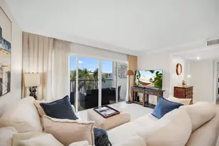 300 Park Shore Dr, Naples, FL 34103 - Photo 9