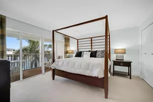 300 Park Shore Dr, Naples, FL 34103 - Photo 13