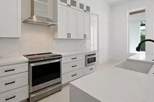 131 Bald Eagle Dr, Marco Island, FL 34145 - Photo 13