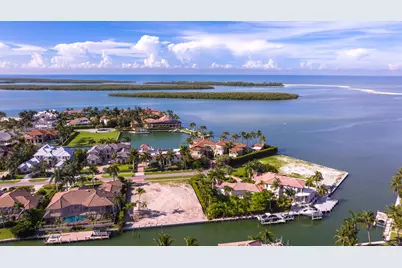 1558 Heights Court #13, Marco Island, FL 34145 - Photo 3