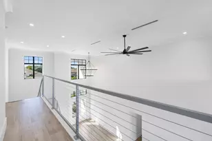 109 Gulfstream St, Marco Island, FL 34145 - Photo 17