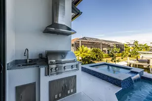 109 Gulfstream St, Marco Island, FL 34145 - Photo 33