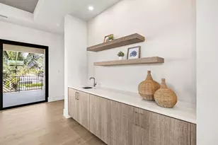 826 Magnolia Ct, Marco Island, FL 34145 - Photo 7