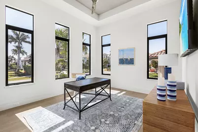 826 Magnolia Court, Marco Island, FL 34145 - Photo 5