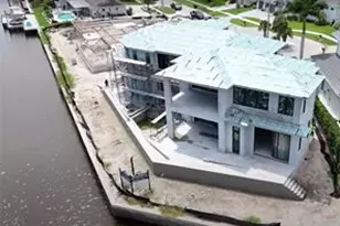 983 Sundrop Ct, Marco Island, FL 34145 - Photo 3