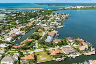 719 Austin Ct, Marco Island, FL 34145 - Photo 11