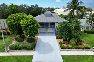 480 Worthington St, Marco Island, FL 34145 - Photo 1