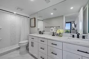 260 Seaview Ct, Marco Island, FL 34145 - Photo 17