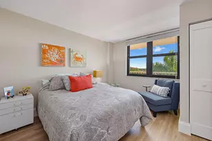 260 Seaview Ct, Marco Island, FL 34145 - Photo 19