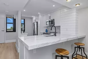 260 Seaview Ct, Marco Island, FL 34145 - Photo 7