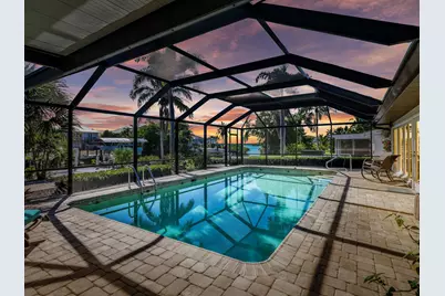 405 Grenada Avenue, Naples, FL 34113 - Photo 5