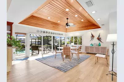 405 Grenada Avenue, Naples, FL 34113 - Photo 11