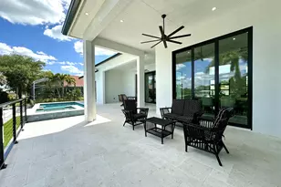 211 Landmark St, Marco Island, FL 34145 - Photo 5