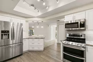 961 Collier Ct, Marco Island, FL 34145 - Photo 7