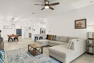 2685 Vine Ave, Naples, FL 34120 - Photo 7