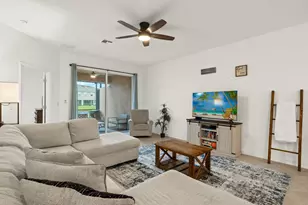 2685 Vine Ave, Naples, FL 34120 - Photo 9